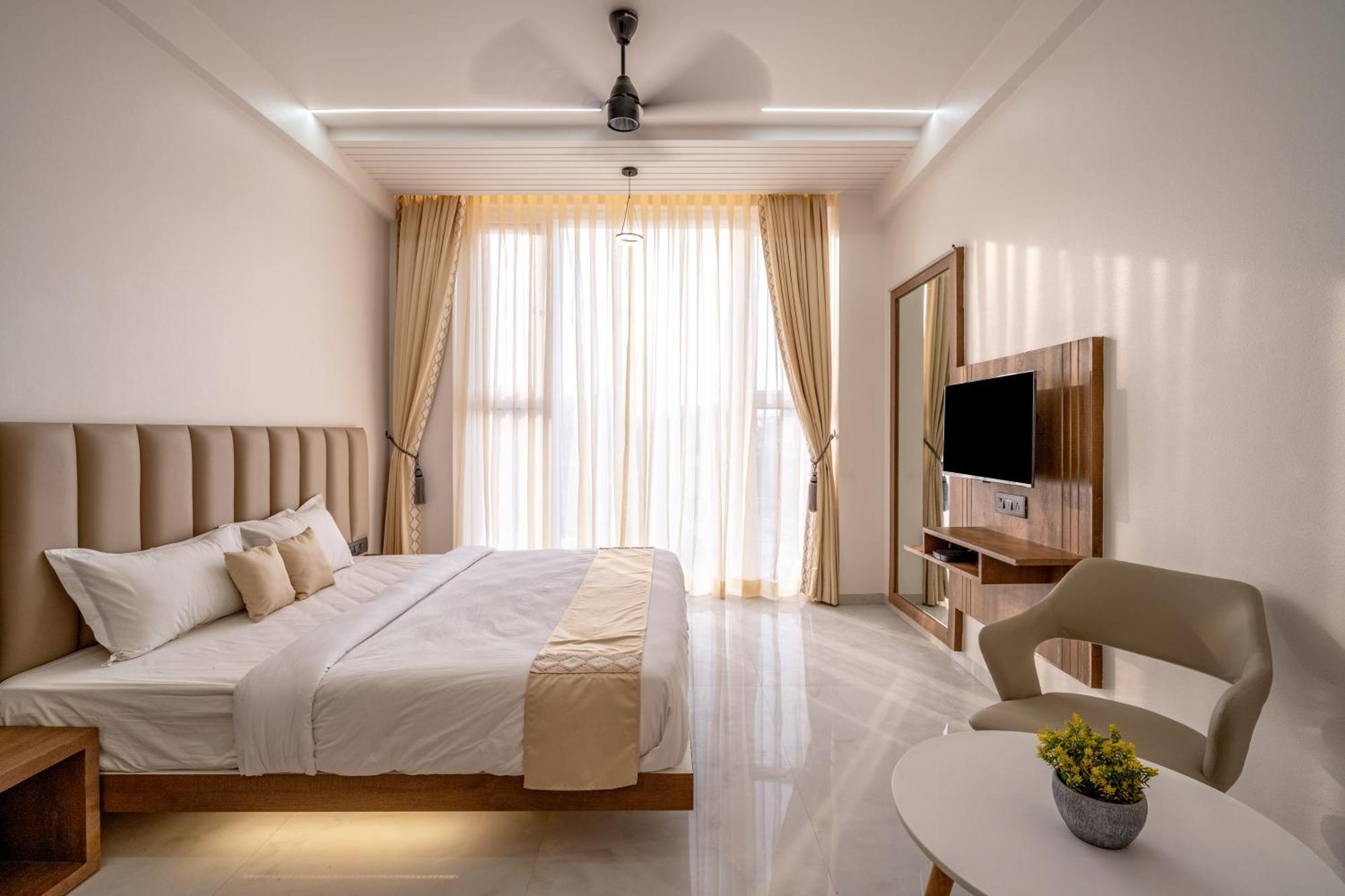 Hotel Darshan Executive Tuljapur Luaran gambar