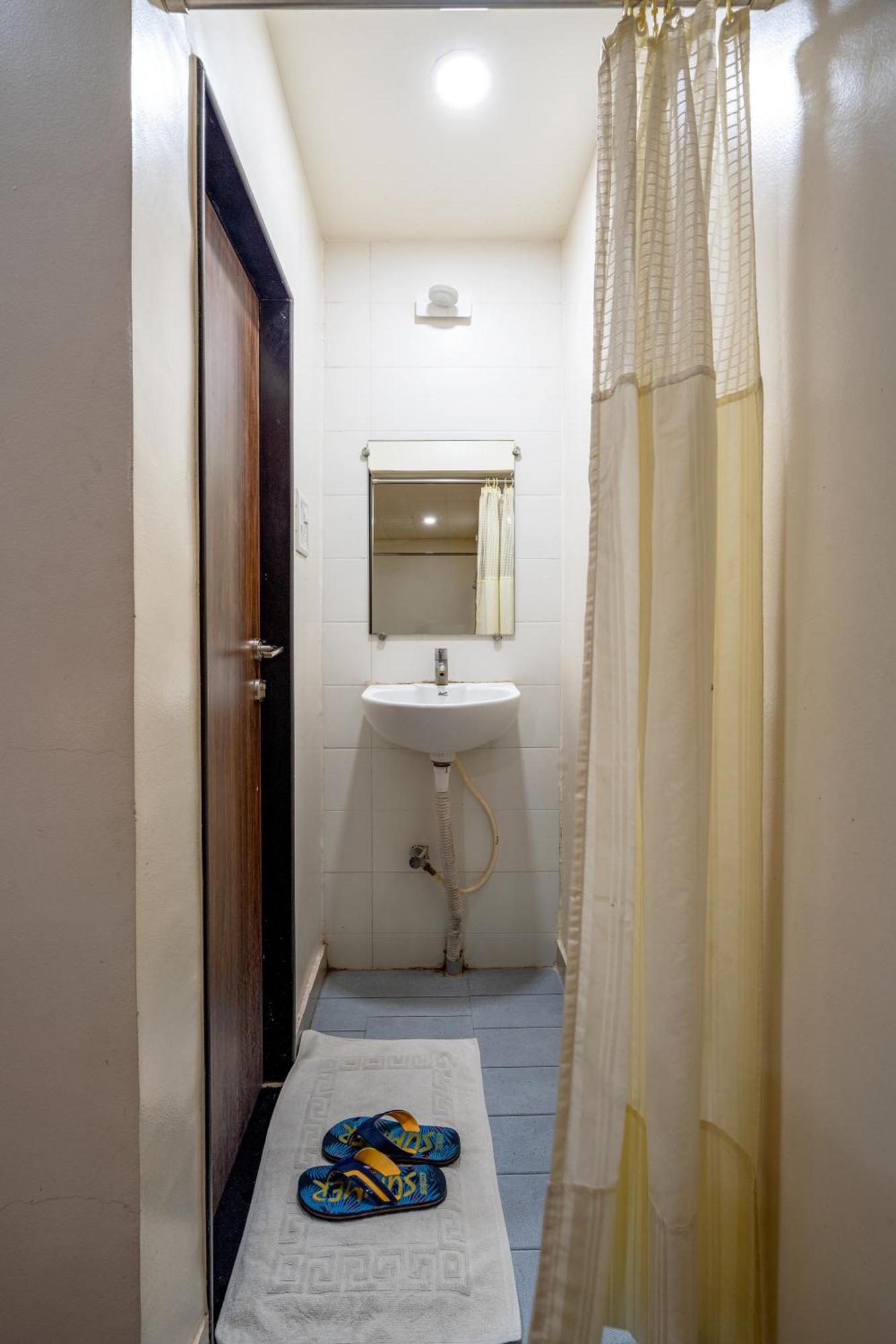 Hotel Darshan Executive Tuljapur Luaran gambar