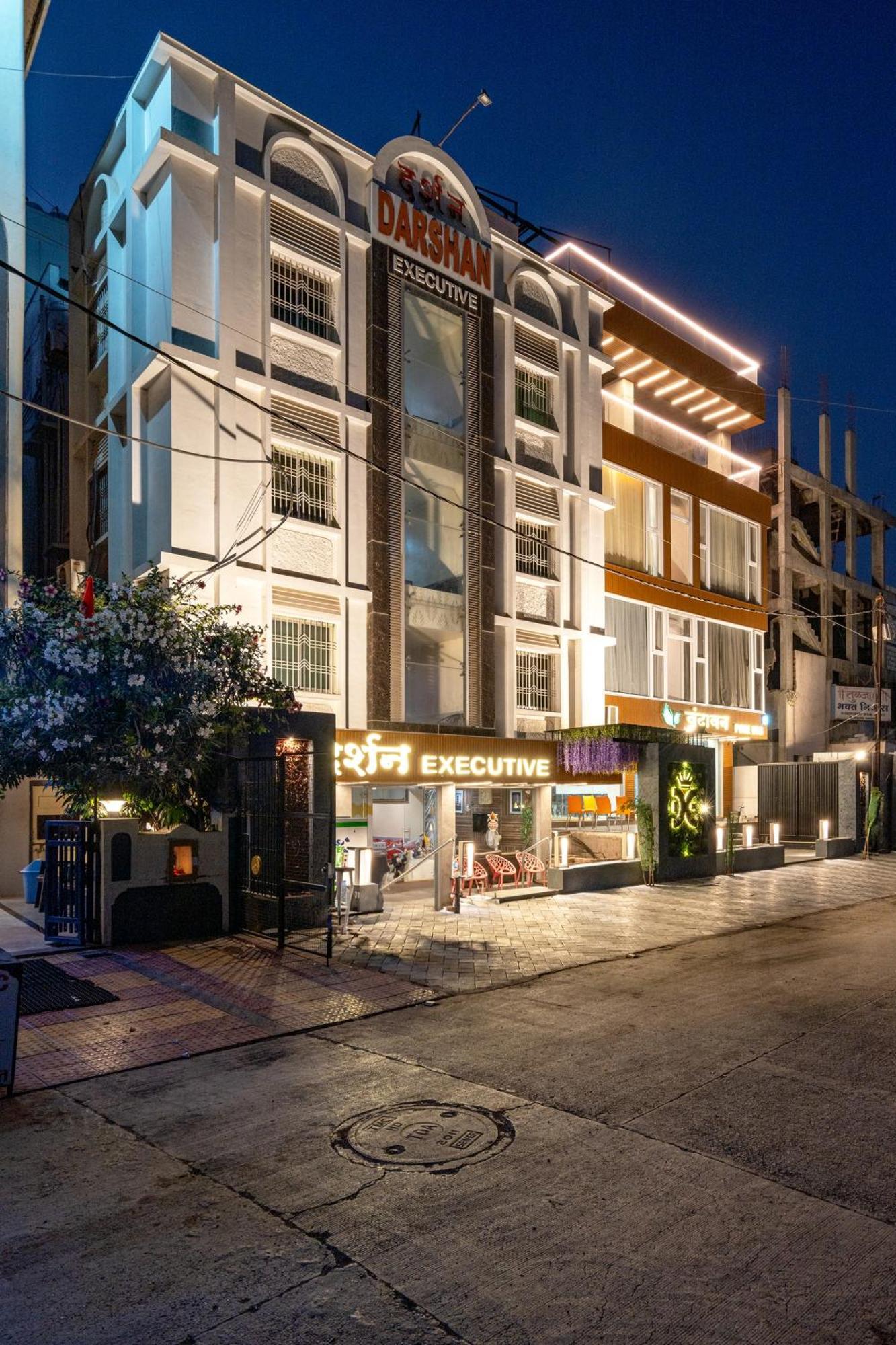 Hotel Darshan Executive Tuljapur Luaran gambar
